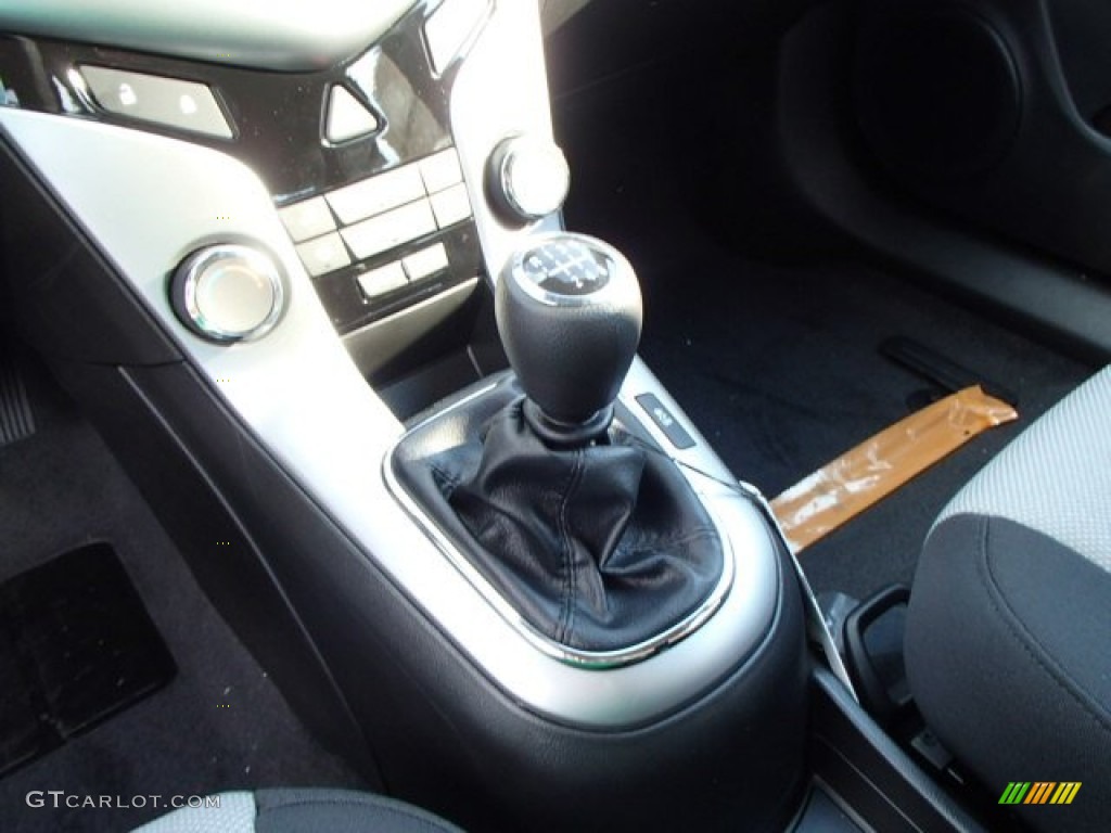 2014 Cruze LS - Atlantis Blue Metallic / Jet Black/Medium Titanium photo #17