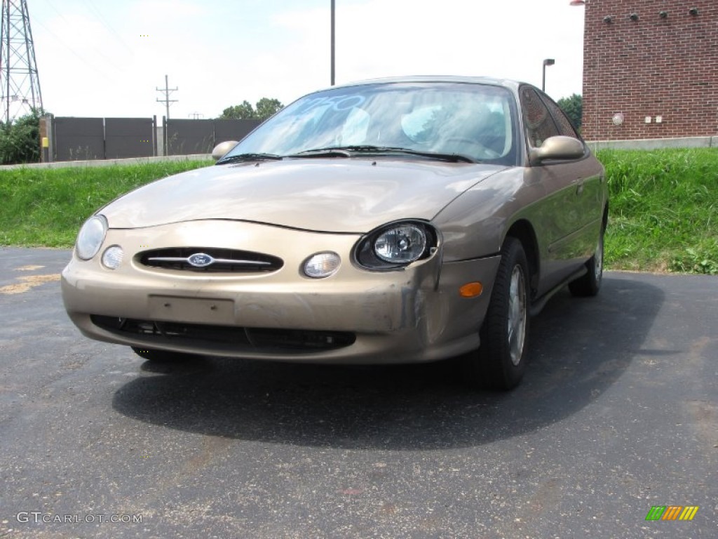 1999 Taurus SE - Light Prairie Tan Metallic / Medium Prairie Tan photo #1
