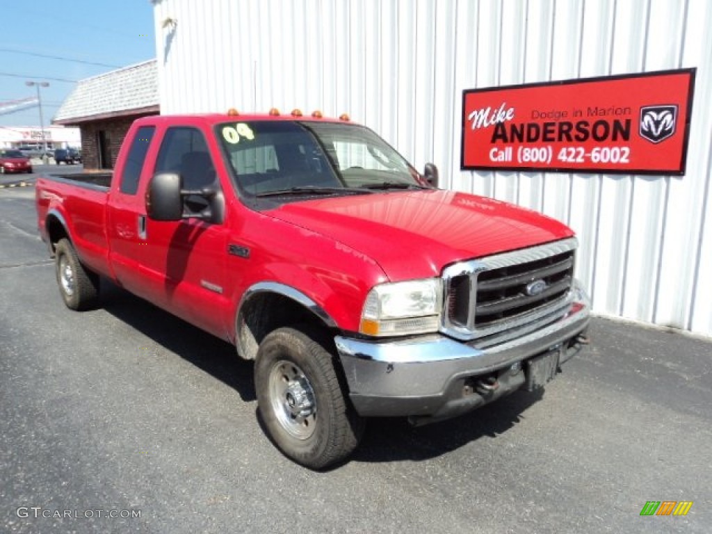 2004 F250 Super Duty XLT SuperCab 4x4 - Red / Medium Flint photo #3