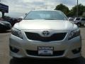 Classic Silver Metallic - Camry SE Photo No. 2