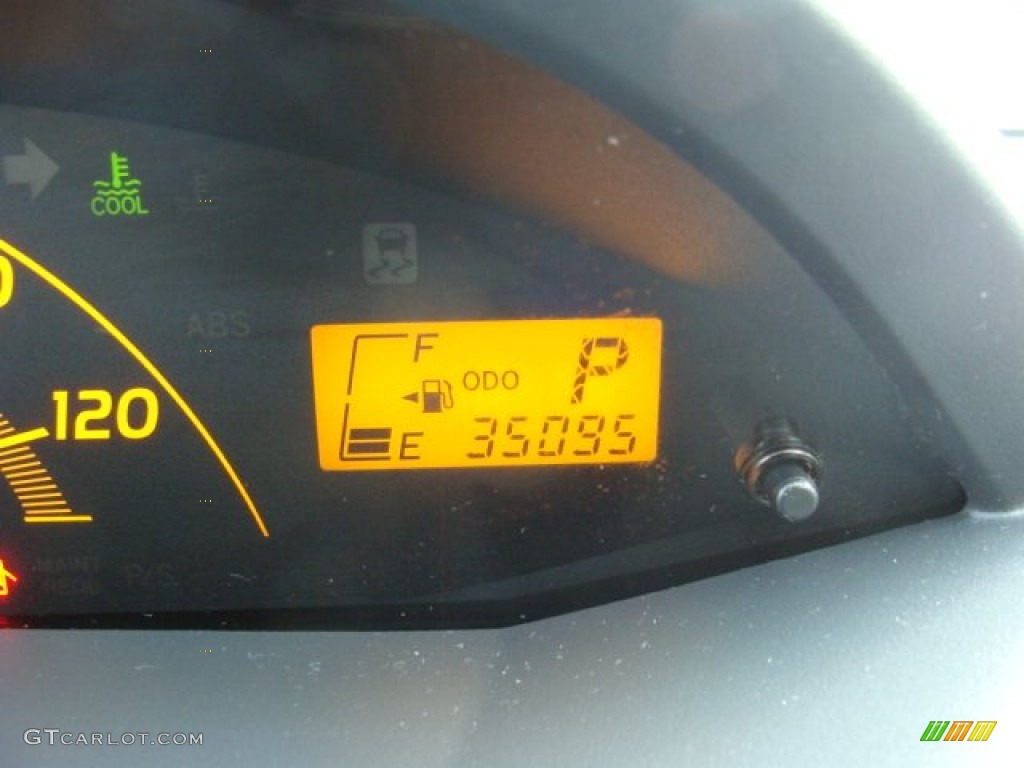 2010 Yaris 5 Door Liftback - Blazing Blue Pearl / Dark Charcoal photo #14