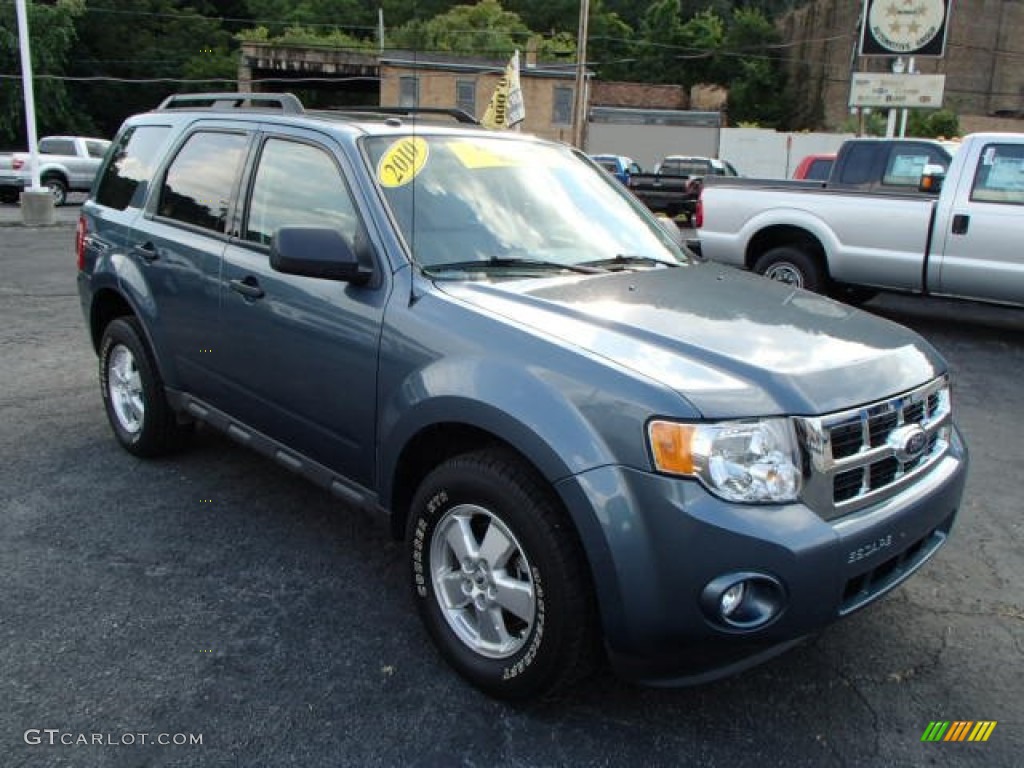 2010 Escape XLT 4WD - Steel Blue Metallic / Stone photo #2