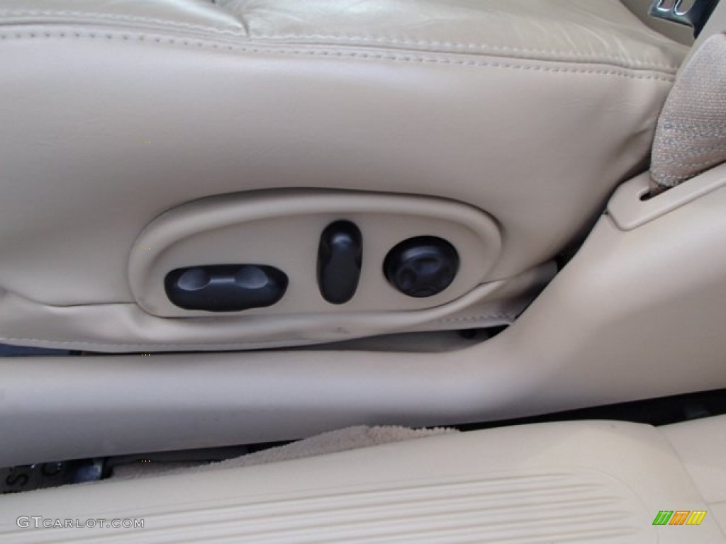 2005 LeSabre Limited - White Opal / Light Cashmere photo #14