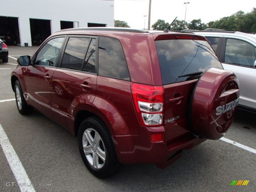 2008 Grand Vitara Luxury 4x4 - Moab Red Metallic / Beige photo #4