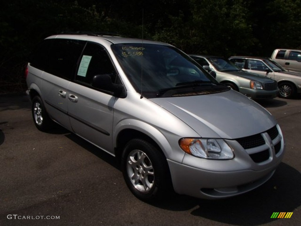 2004 Caravan SXT - Bright Silver Metallic / Medium Slate Gray photo #1