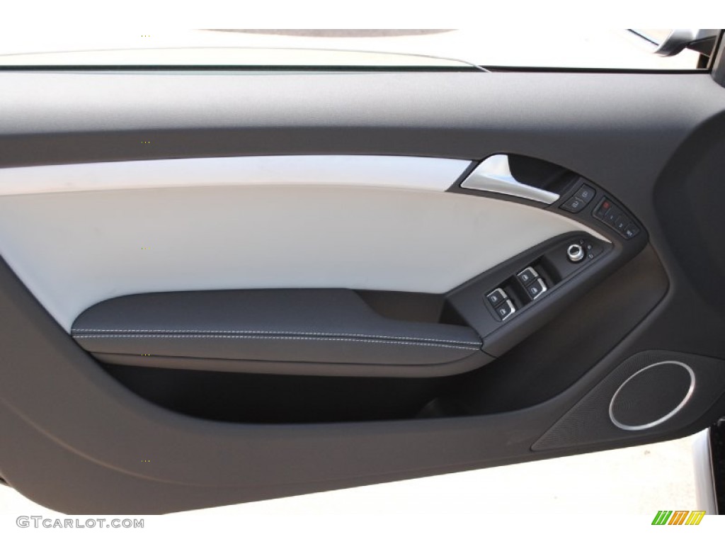 2014 Audi S5 3.0T Prestige quattro Cabriolet Black/Lunar Silver Door Panel Photo #84494781