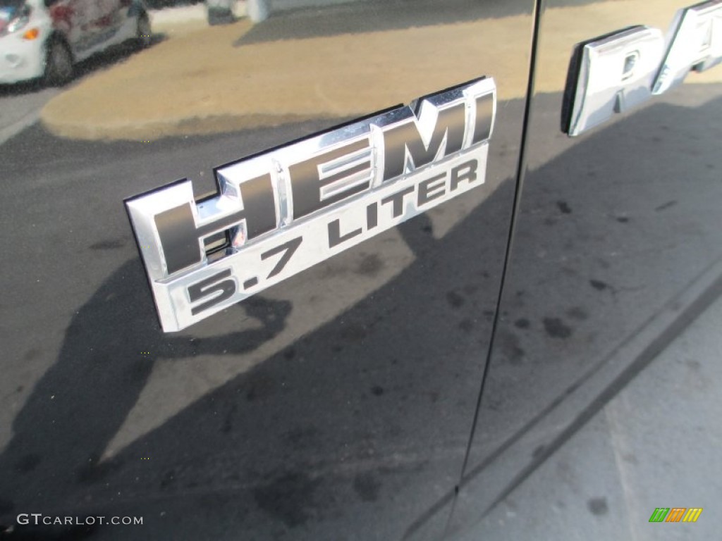 2010 Ram 1500 ST Quad Cab 4x4 - Brilliant Black Crystal Pearl / Dark Slate/Medium Graystone photo #5
