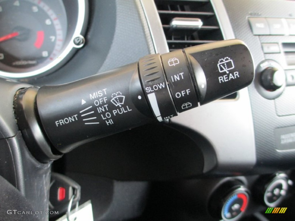 2008 Mitsubishi Outlander ES 4WD Controls Photo #84496279