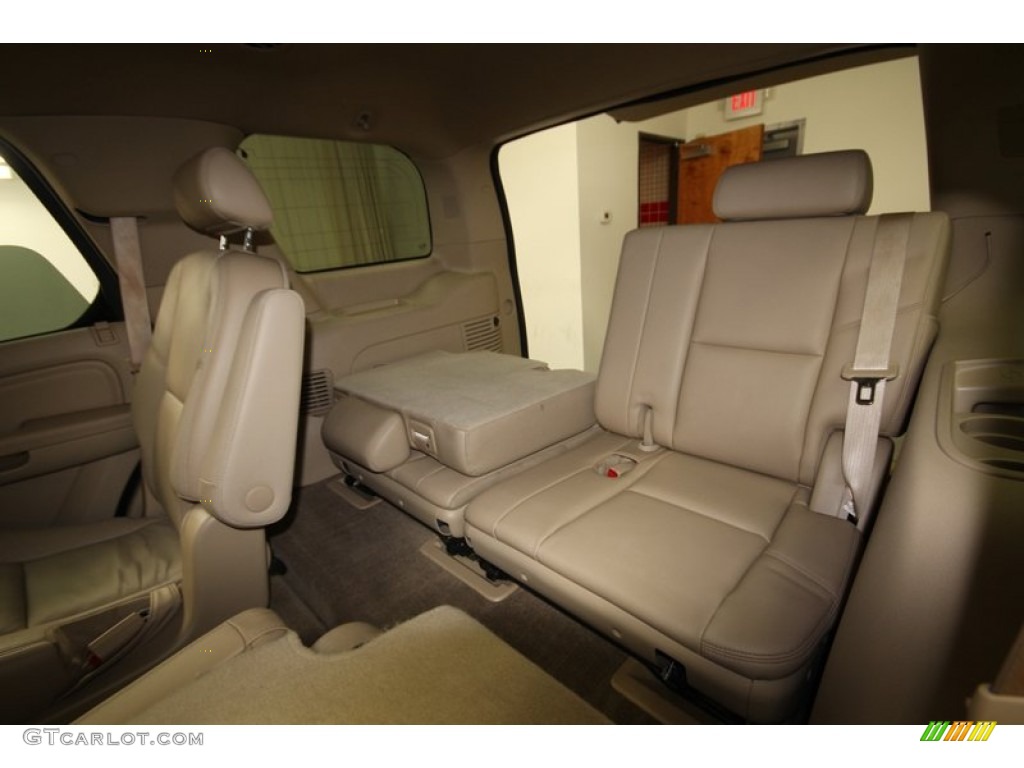 2010 Escalade AWD - Galaxy Gray / Cashmere/Cocoa photo #17