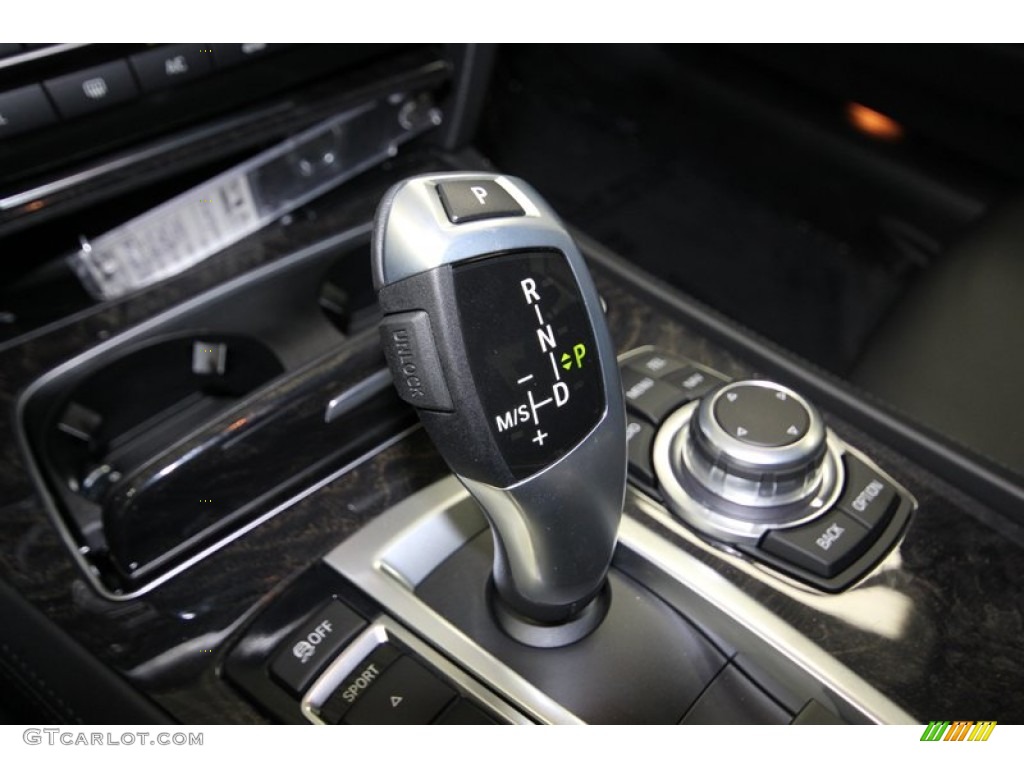 2013 7 Series 750i Sedan - Dark Graphite Metallic II / Black photo #24