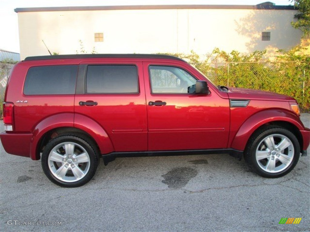 2011 Nitro Heat 4.0 4x4 - Redline 2-Coat Pearl / Dark Slate Gray photo #3