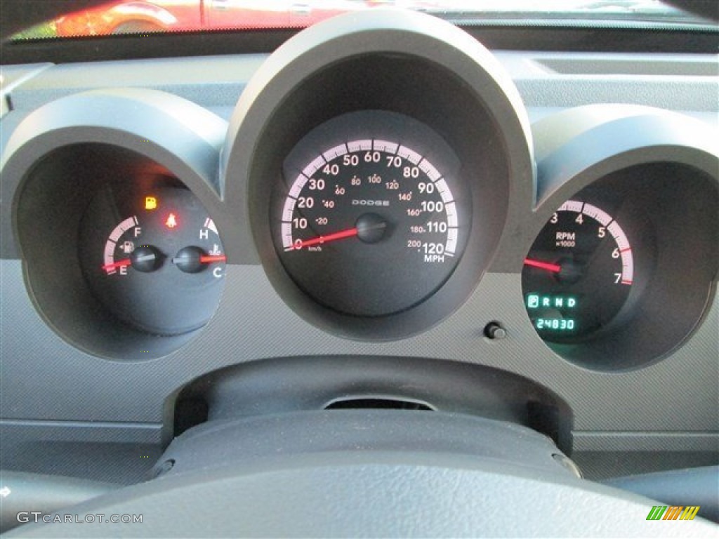 2011 Nitro Heat 4.0 4x4 - Redline 2-Coat Pearl / Dark Slate Gray photo #20