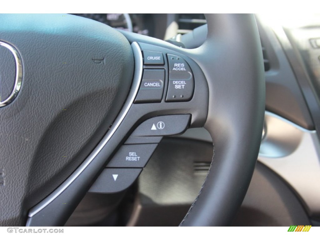 2014 Acura ILX 2.0L Controls Photo #84506379