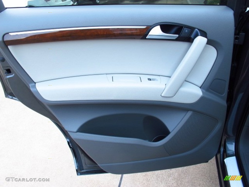 2014 Audi Q7 3.0 TFSI quattro Limestone Gray Door Panel Photo #84506910