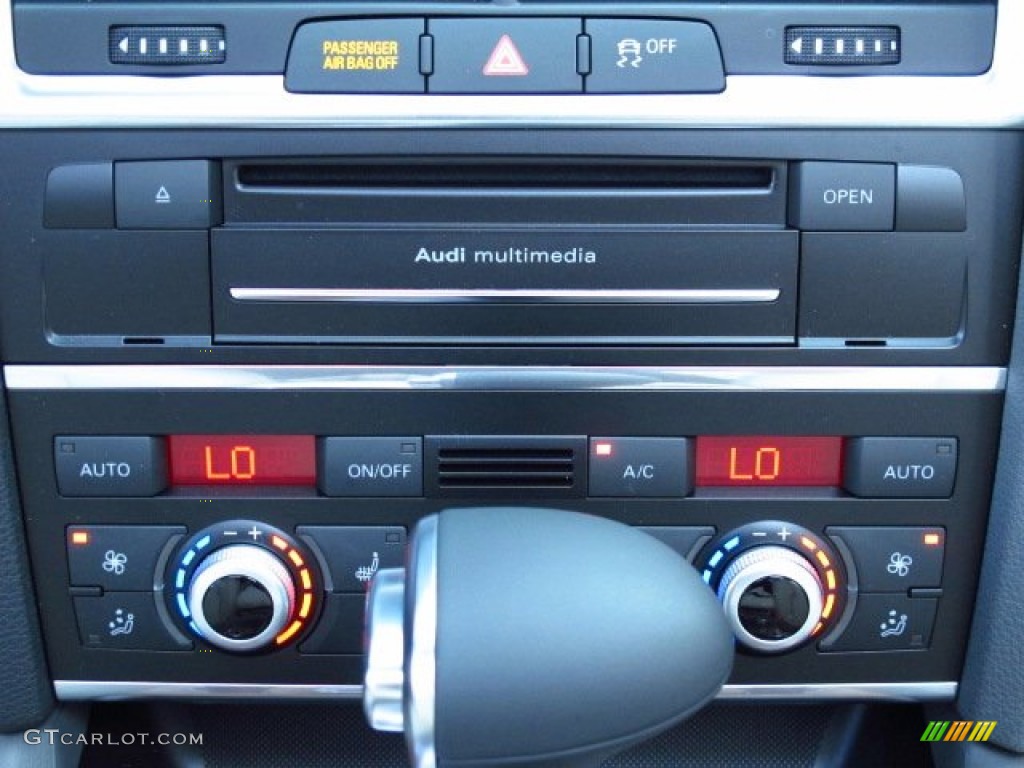 2014 Audi Q7 3.0 TFSI quattro Audio System Photos