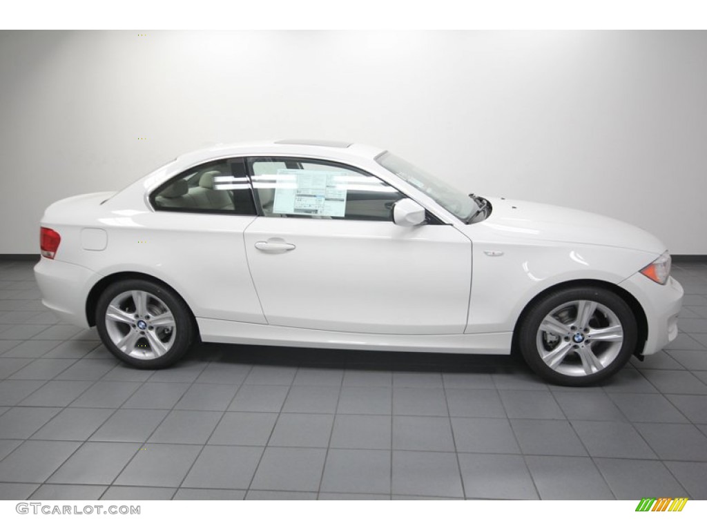 2013 1 Series 128i Coupe - Alpine White / Oyster photo #2