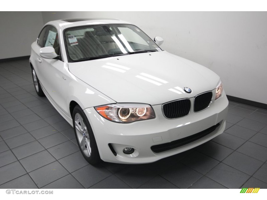 2013 1 Series 128i Coupe - Alpine White / Oyster photo #5