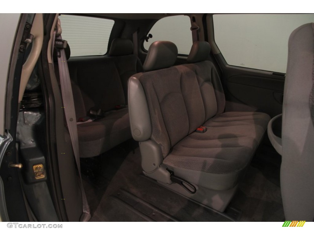 2005 Caravan SE - Magnesium Green Pearl / Medium Slate Gray photo #10
