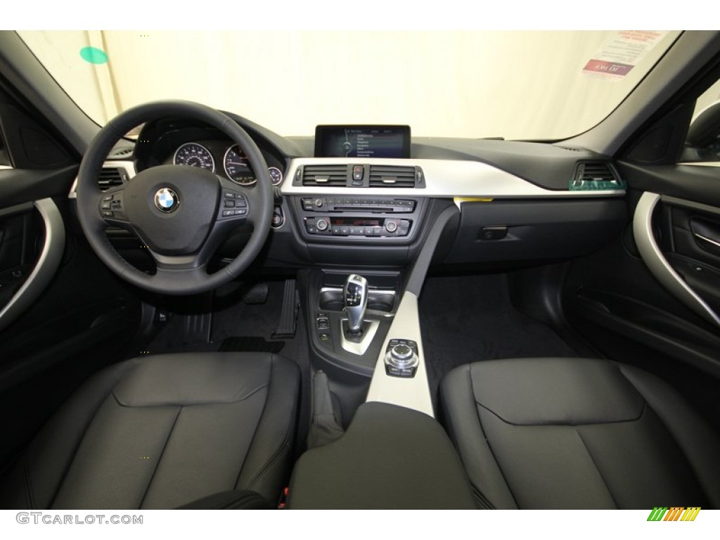 2013 3 Series 328i Sedan - Alpine White / Black photo #4