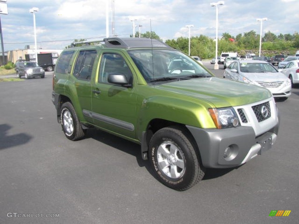 2012 Xterra S 4x4 - Metallic Green / Gray photo #3