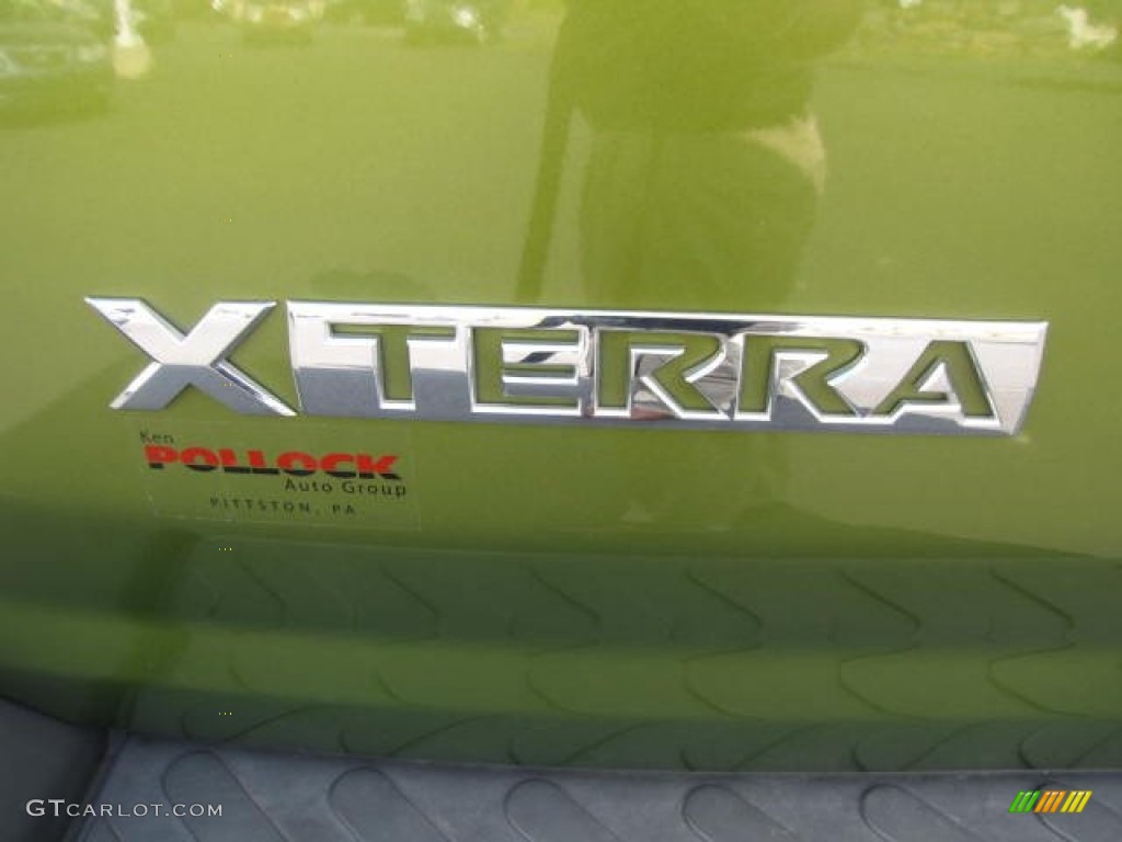 2012 Xterra S 4x4 - Metallic Green / Gray photo #32