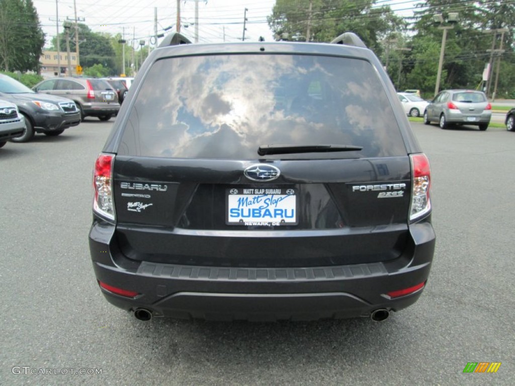 2010 Forester 2.5 X Limited - Dark Gray Metallic / Platinum photo #7
