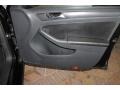Black - Jetta SE Sedan Photo No. 41
