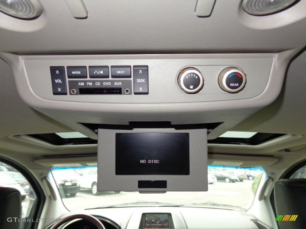 2006 Infiniti QX 56 4WD Entertainment System Photo #84515691