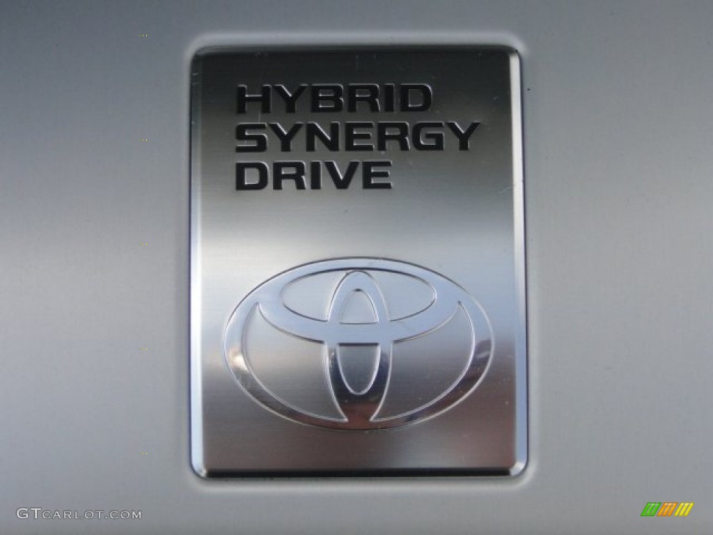 2009 Toyota Prius Hybrid Touring Marks and Logos Photos