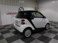 Crystal White - fortwo pure coupe Photo No. 6