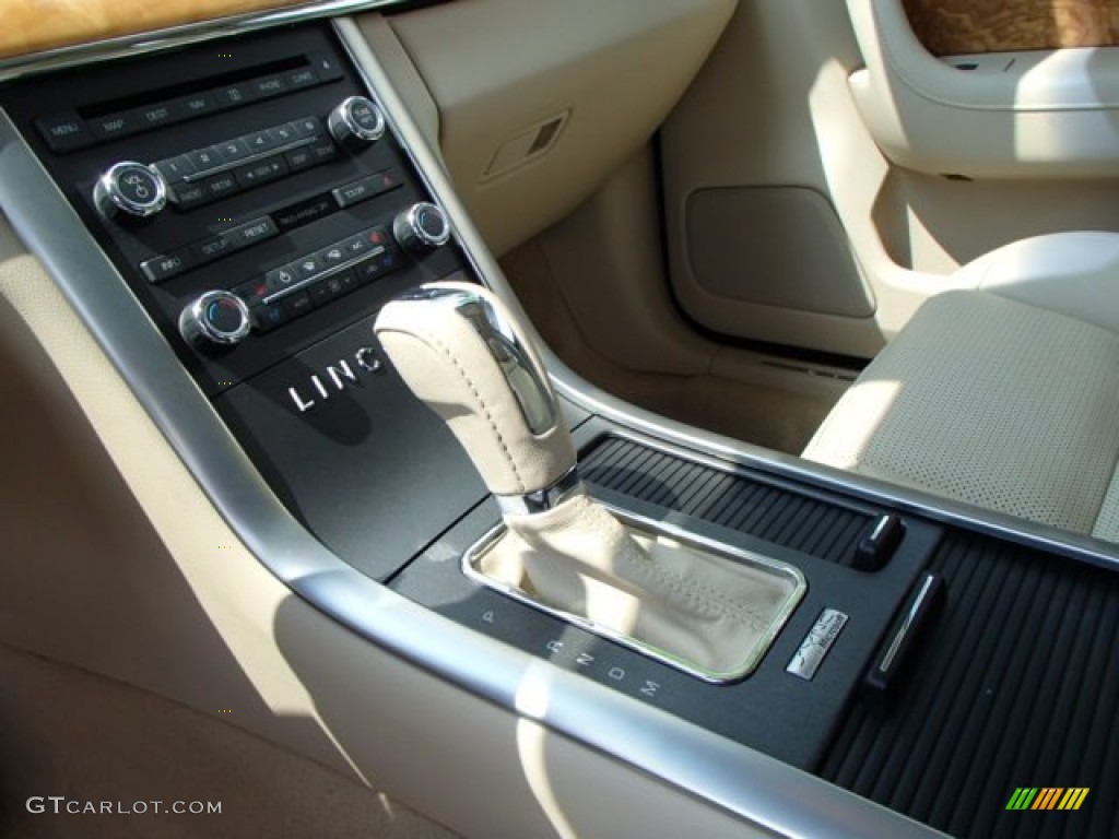 2012 Lincoln MKS AWD Transmission Photos