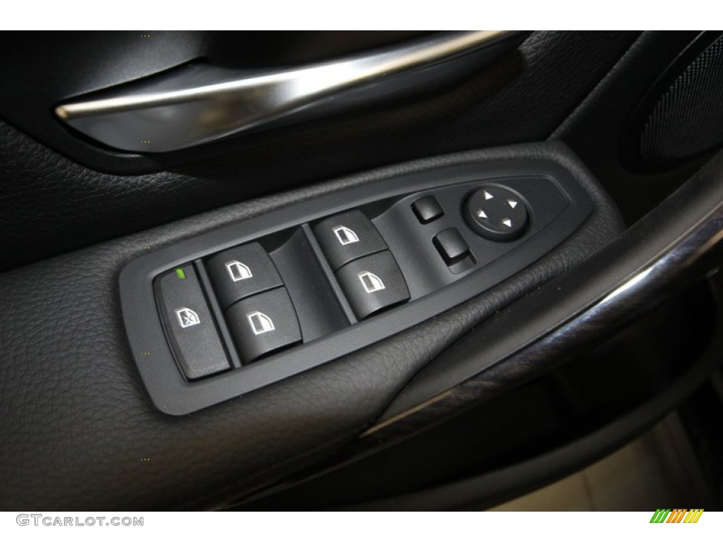 2014 BMW 3 Series 328d Sedan Controls Photo #84521584