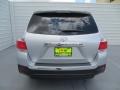 Classic Silver Metallic - Highlander V6 Photo No. 5