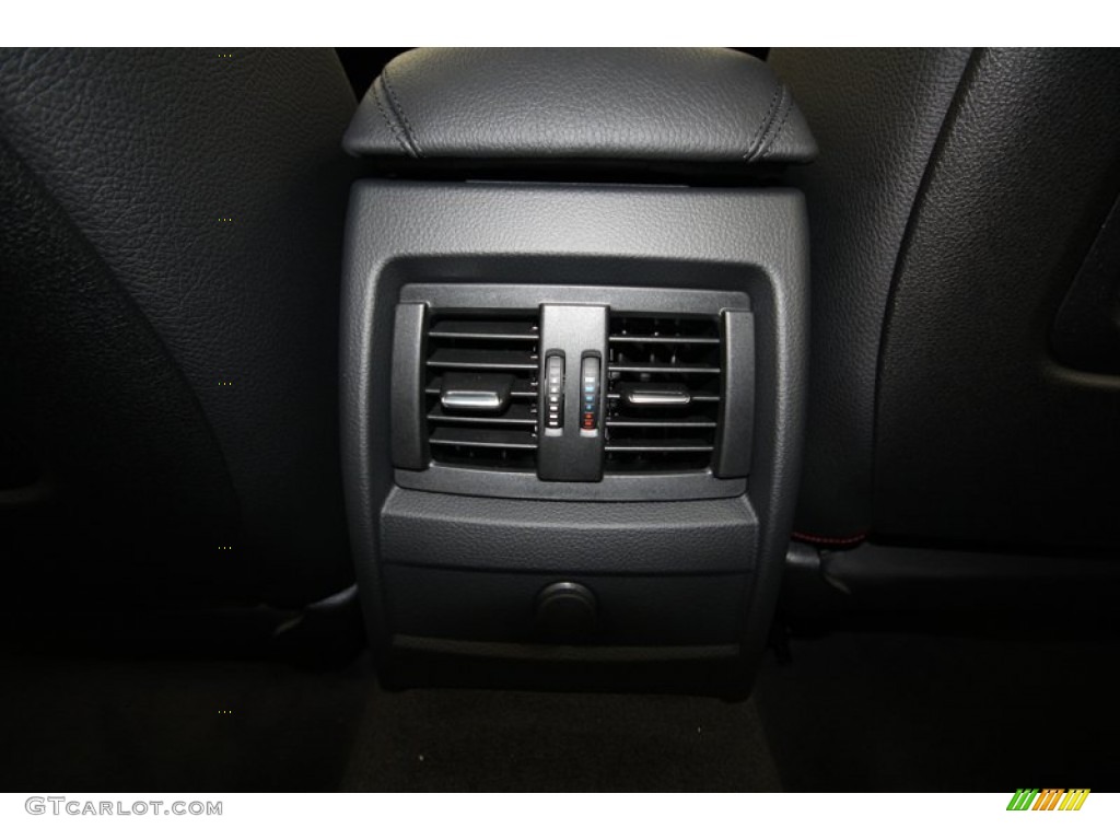 2014 3 Series 328d Sedan - Black Sapphire Metallic / Black photo #32