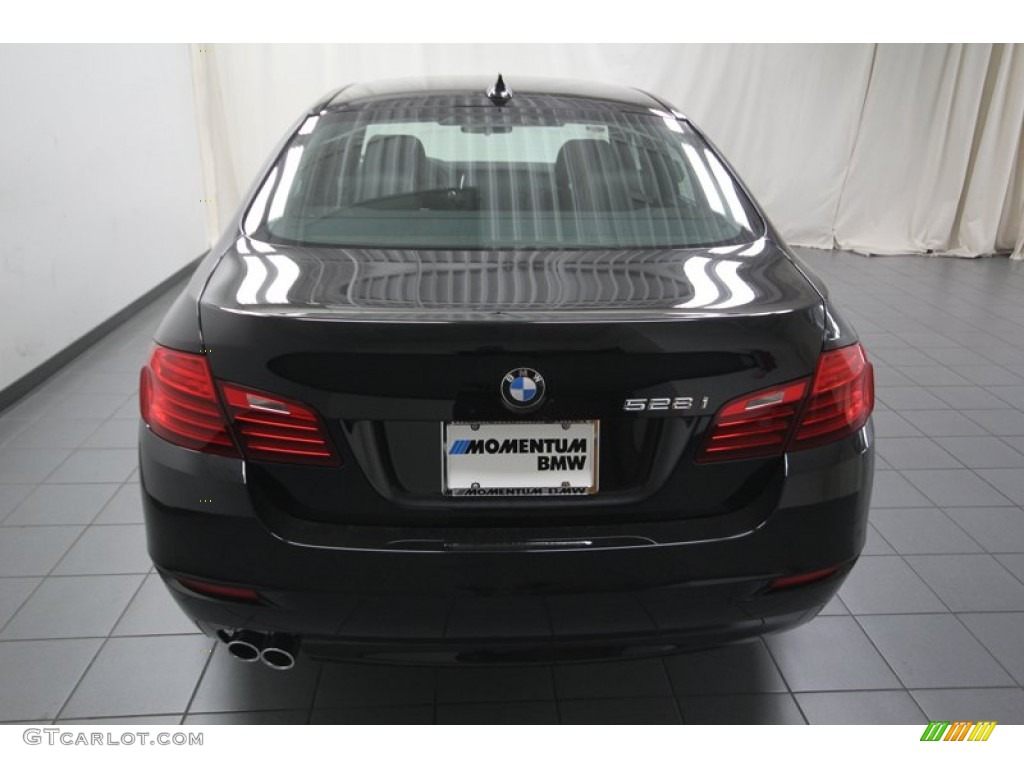 2014 5 Series 528i Sedan - Black Sapphire Metallic / Black photo #10
