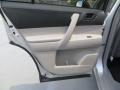 Classic Silver Metallic - Highlander V6 Photo No. 17