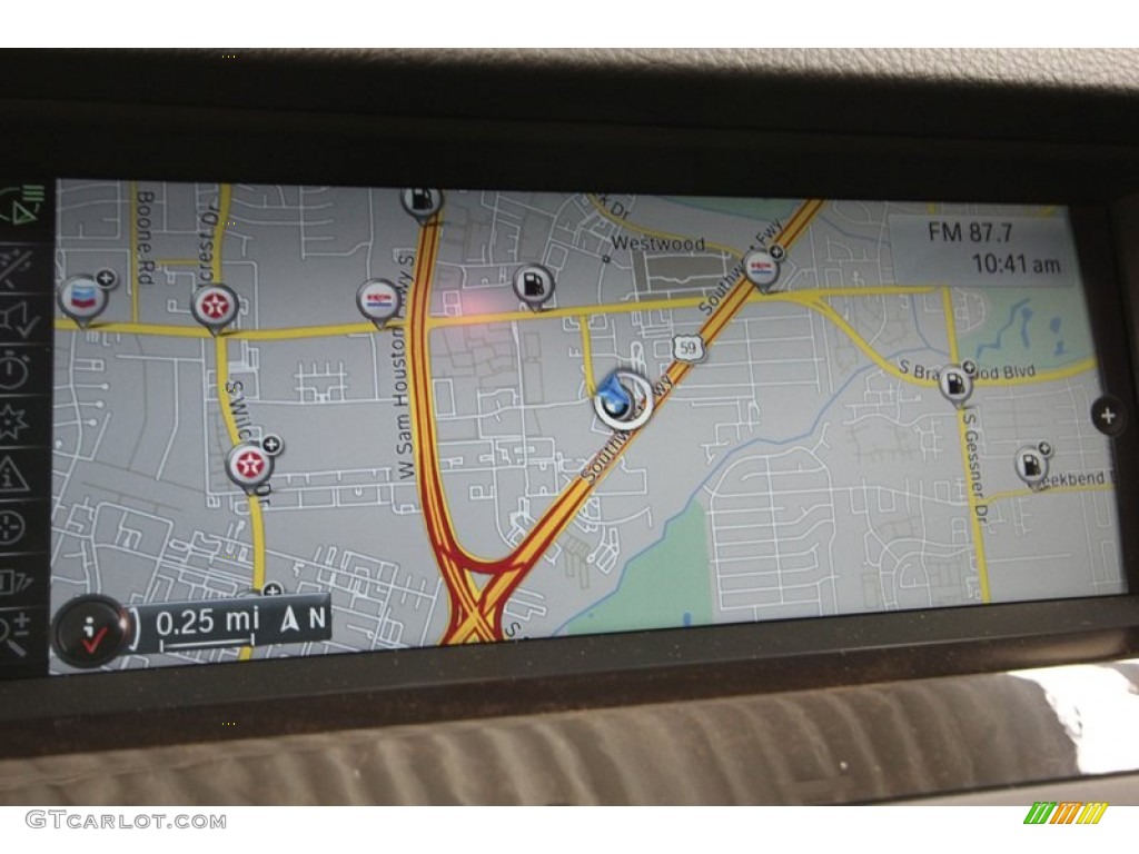2014 BMW 5 Series 528i Sedan Navigation Photos