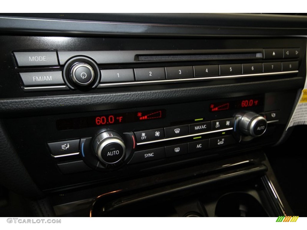 2014 BMW 5 Series 528i Sedan Controls Photo #84522529