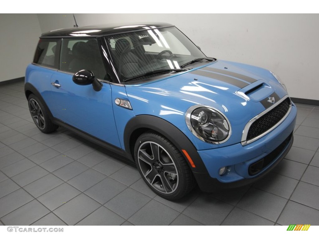 2013 Cooper S Hardtop - Kite Blue / Carbon Black photo #6