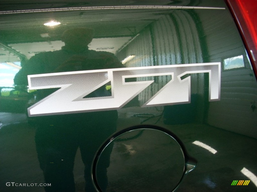 2003 Avalanche 1500 Z71 4x4 - Dark Green Metallic / Medium Neutral photo #27