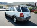 2007 White Kia Sorento EX  photo #7