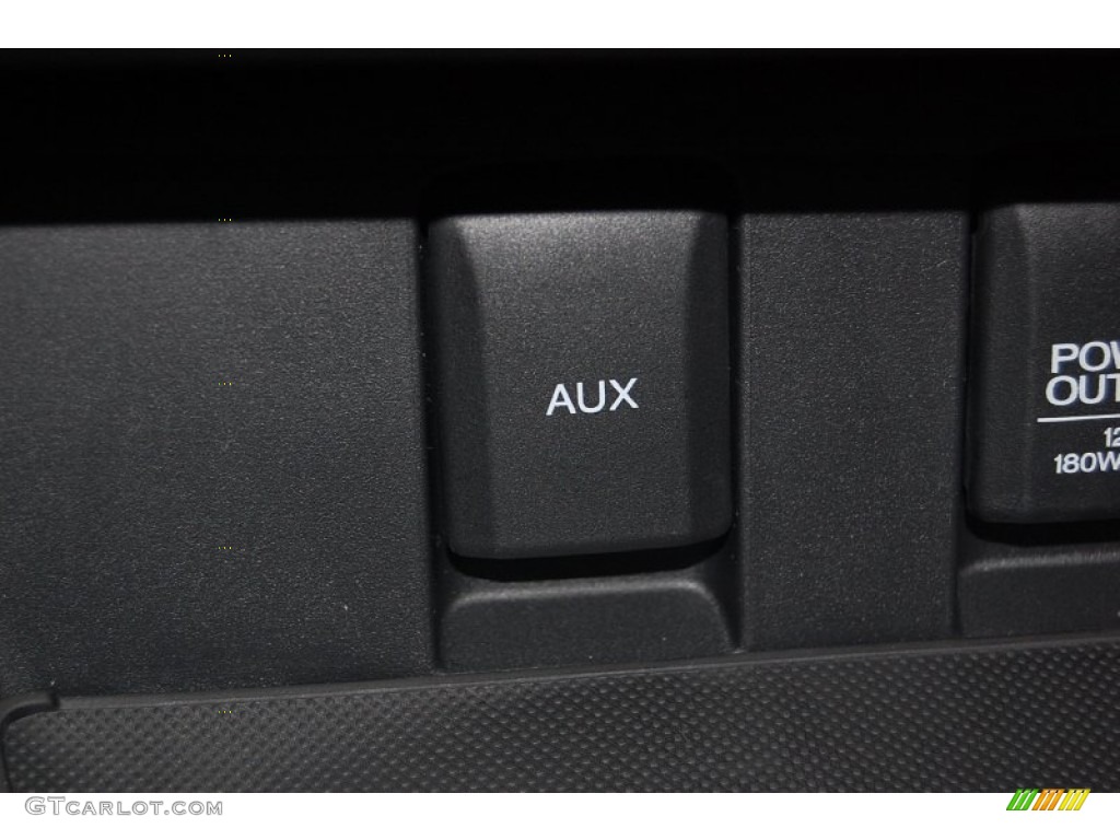 2013 Civic LX Sedan - Polished Metal Metallic / Black photo #16