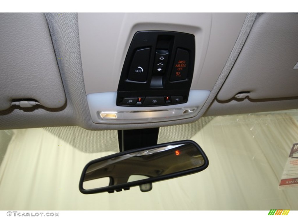 2013 3 Series 328i Sedan - Black Sapphire Metallic / Venetian Beige photo #15