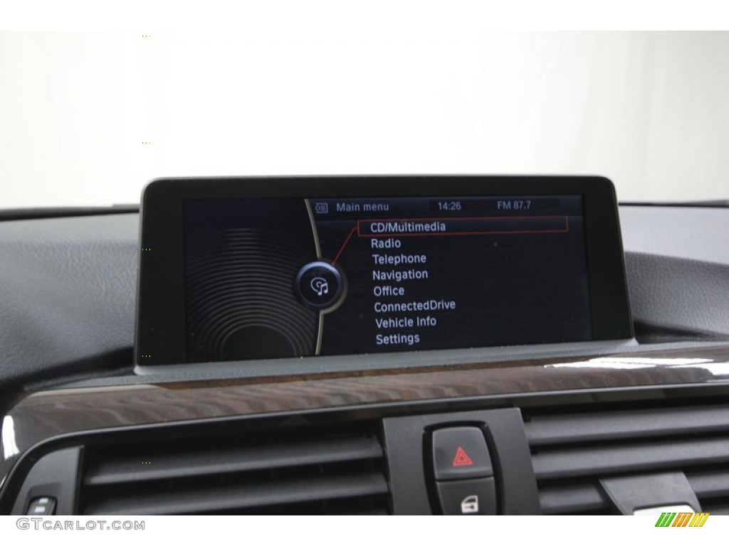 2013 3 Series 328i Sedan - Black Sapphire Metallic / Venetian Beige photo #17