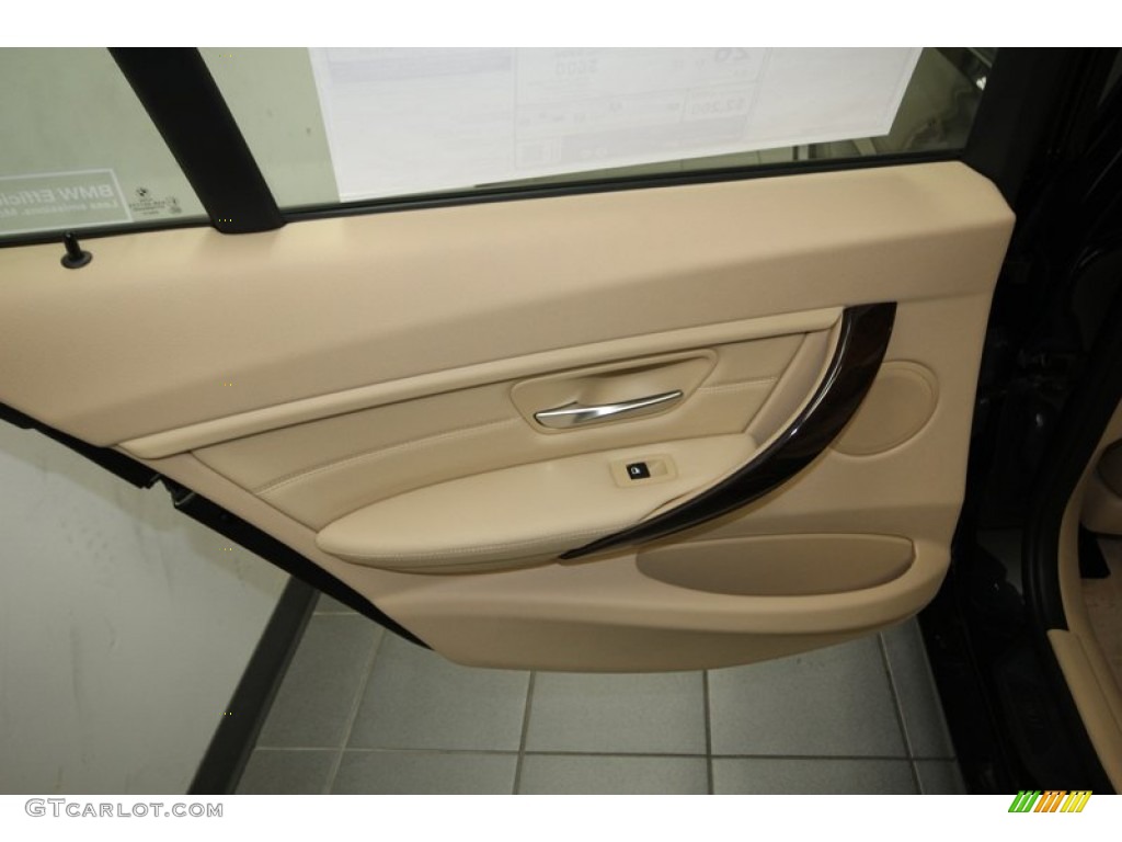 2013 3 Series 328i Sedan - Black Sapphire Metallic / Venetian Beige photo #28