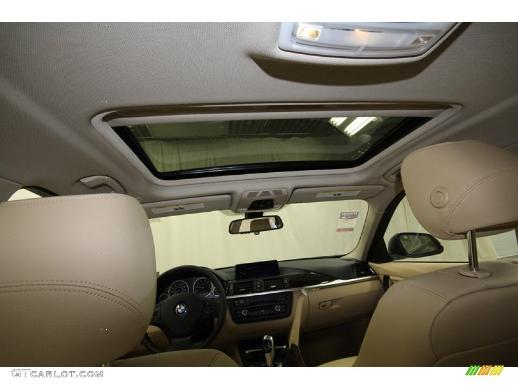 2013 3 Series 328i Sedan - Black Sapphire Metallic / Venetian Beige photo #31