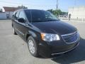 2014 Brilliant Black Crystal Pearl Chrysler Town & Country Touring  photo #1
