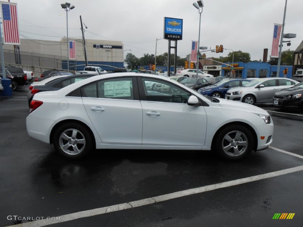 2013 Cruze LT - Summit White / Medium Titanium photo #4