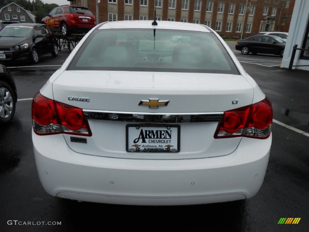 2013 Cruze LT - Summit White / Medium Titanium photo #6