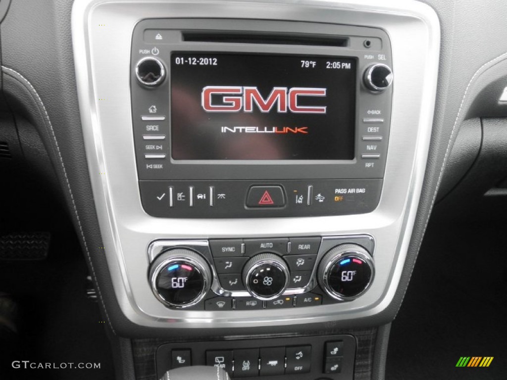 2014 GMC Acadia SLT AWD Controls Photo #84535679